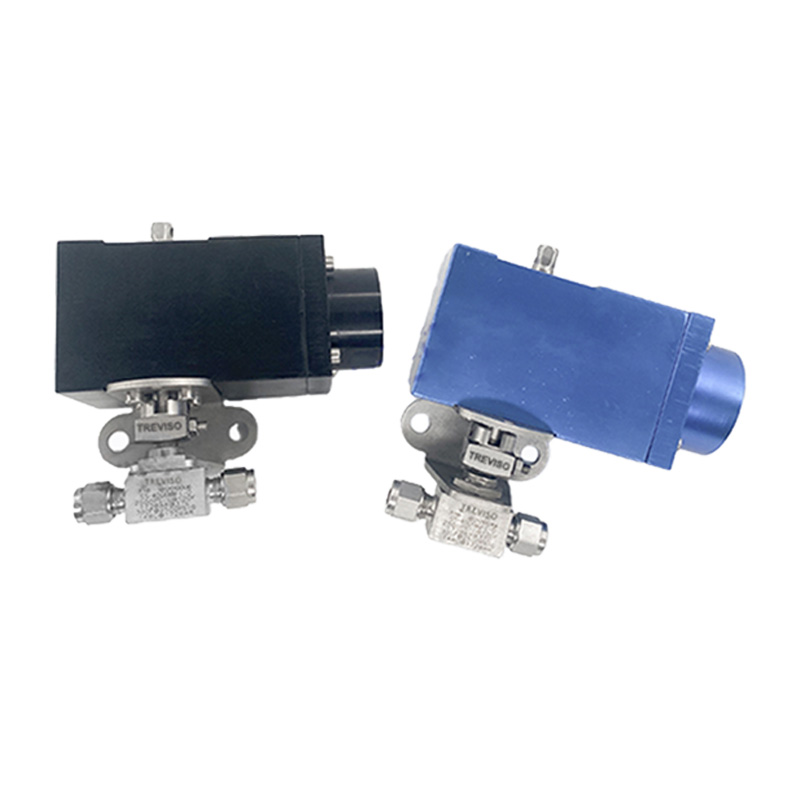 Pneumatic ball valve-card sleeve connection